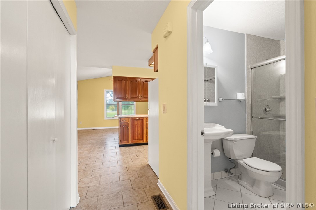 7907 Bethany Road Property Photo 19
