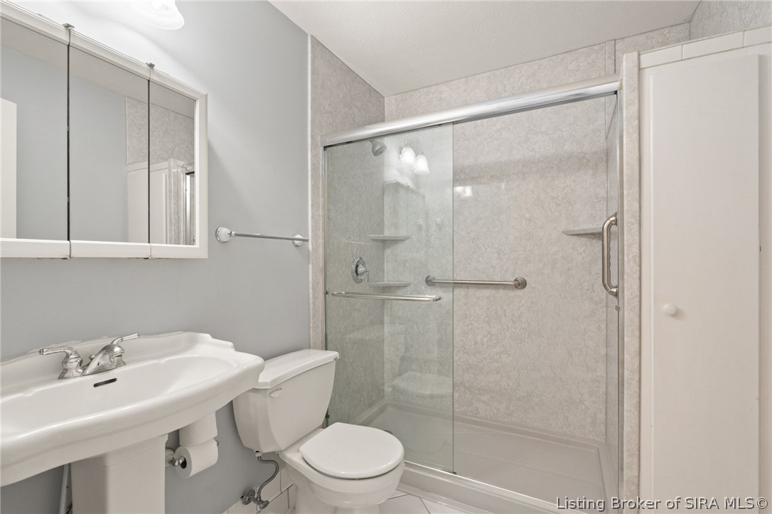 7907 Bethany Road Property Photo 20