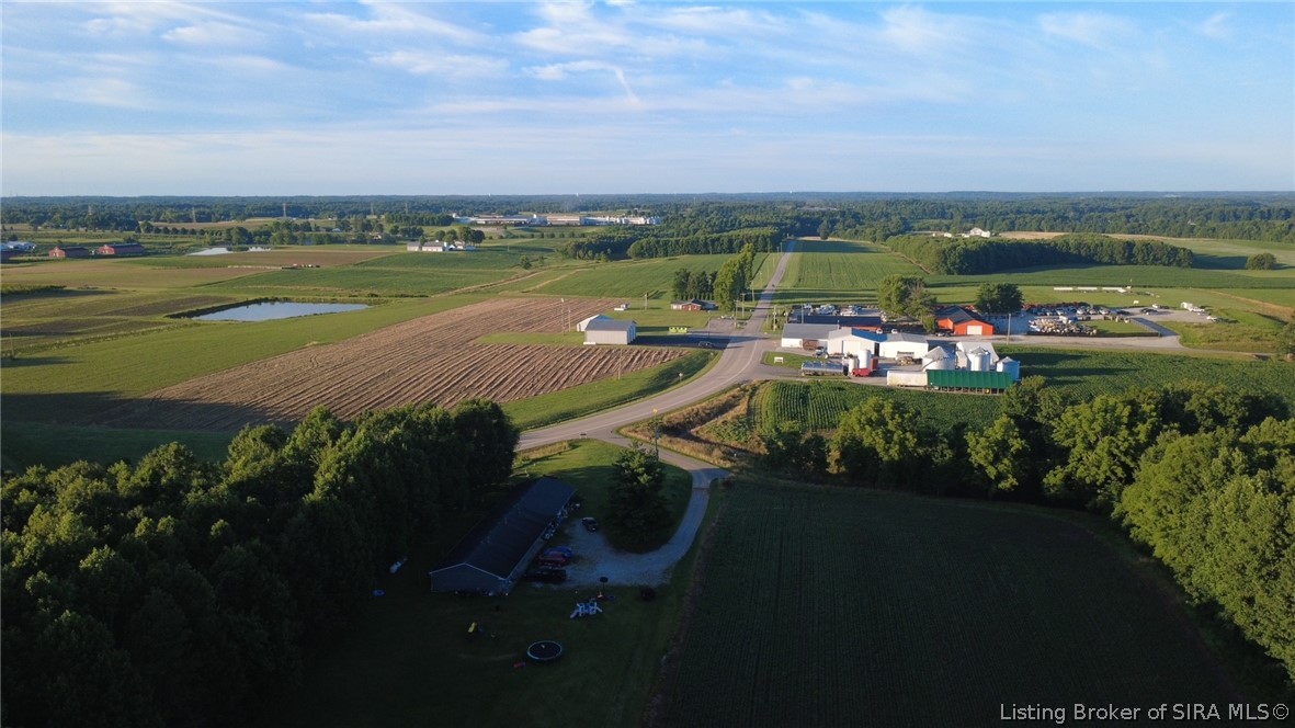 20015 Star Valley Way Property Photo 9