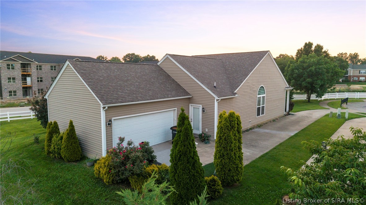 3104 Red Barn Loop Property Photo 6