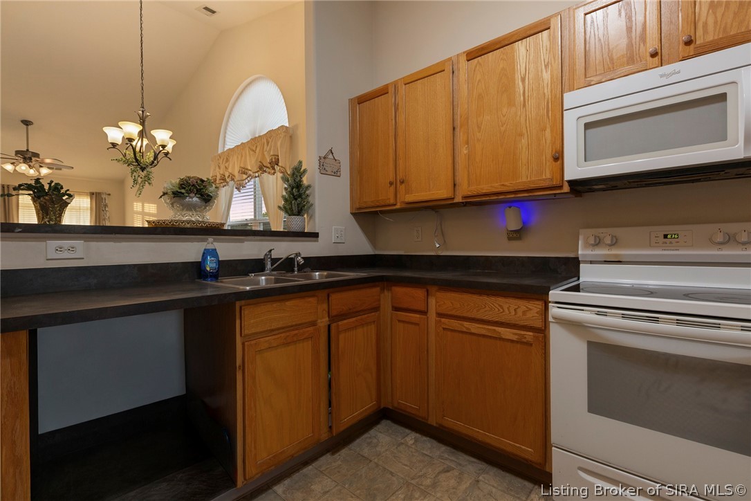 3104 Red Barn Loop Property Photo 25