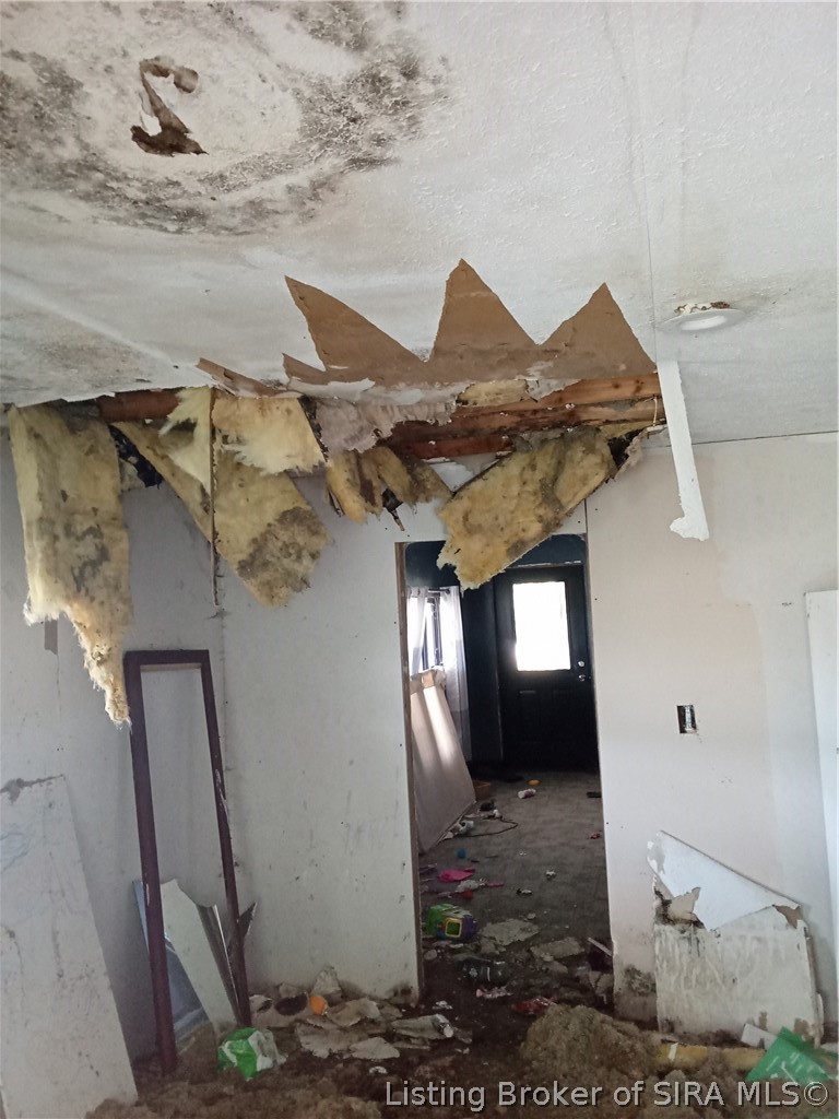 10927 Williams Road Property Photo 4
