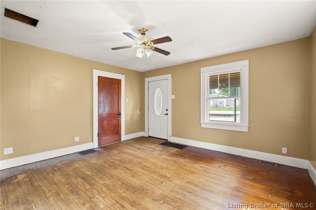 4533 State Rd 64 Property Photo 3