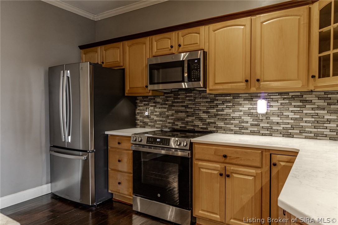2357 Sunset Court Property Photo 10