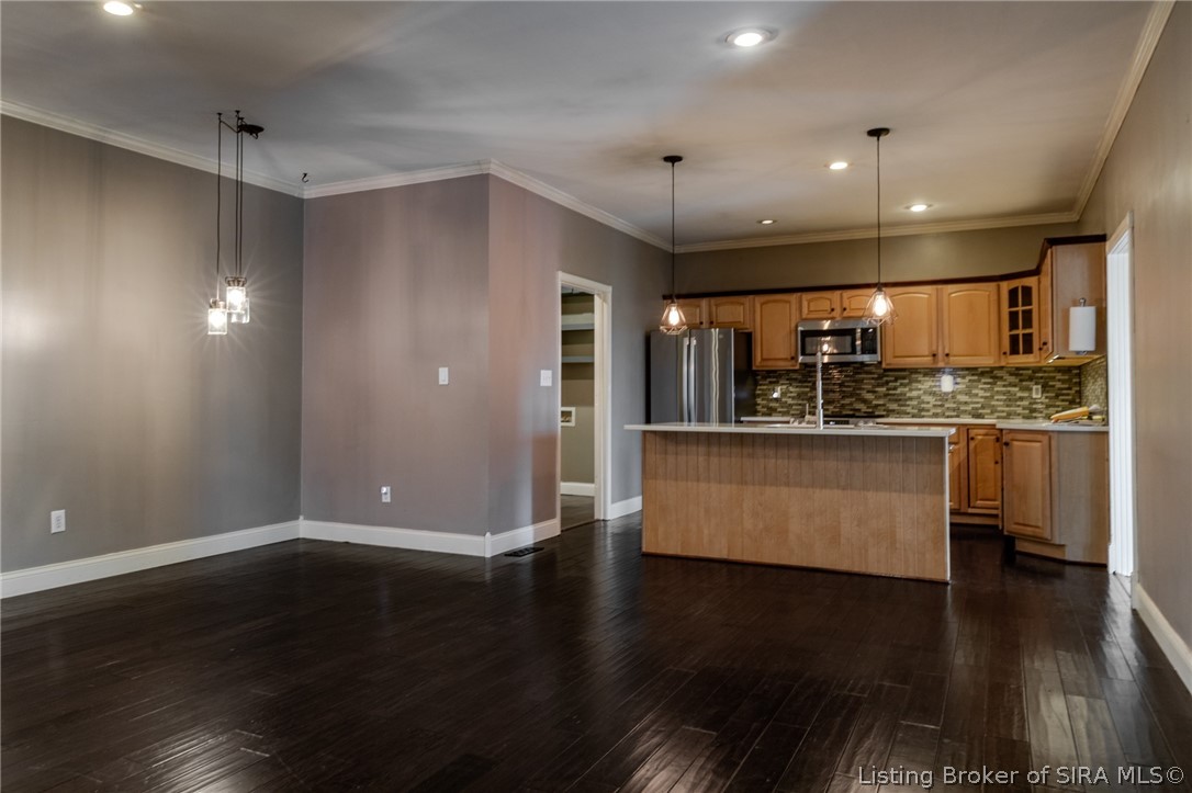 2357 Sunset Court Property Photo 13
