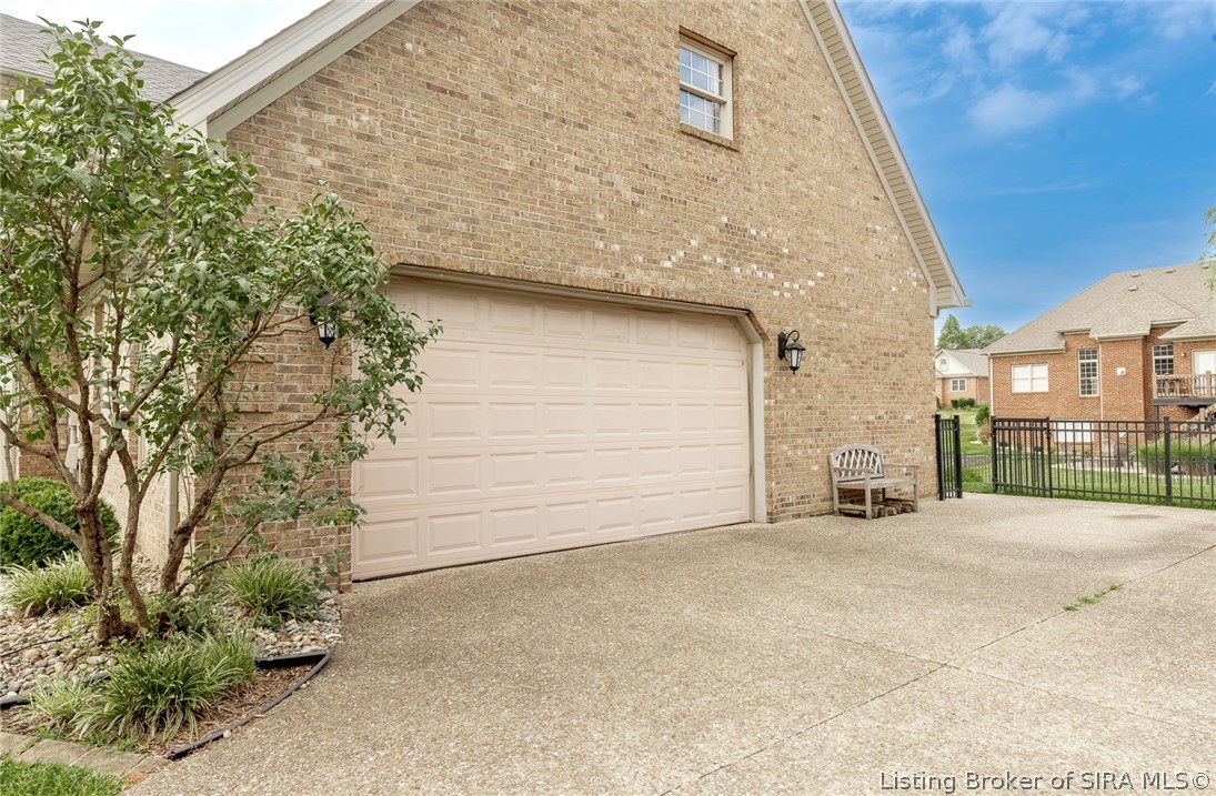 12409 Covered Bridge Road Property Photo 4