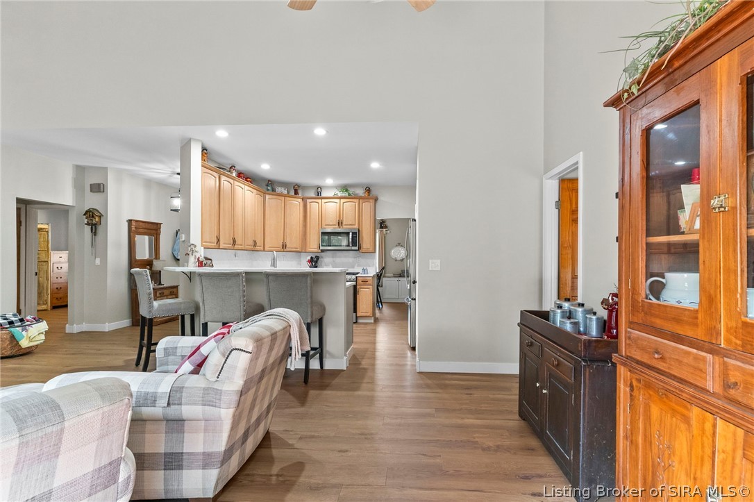 1344 Lockard Street Property Photo 6