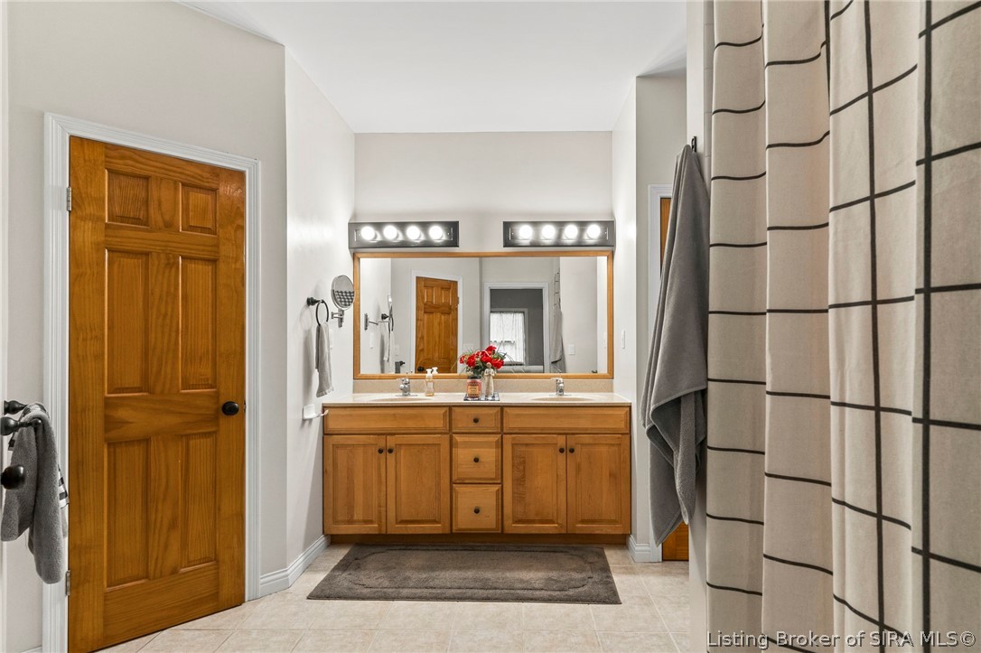 1344 Lockard Street Property Photo 15