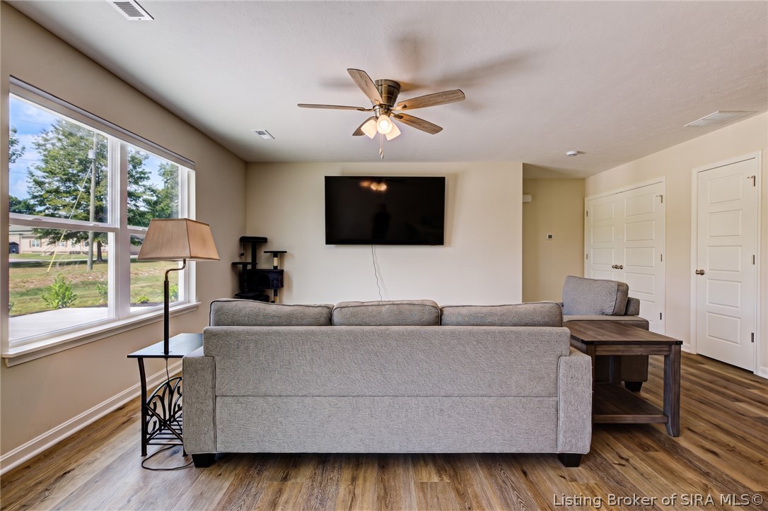 1151 Grissom Court Property Photo 10