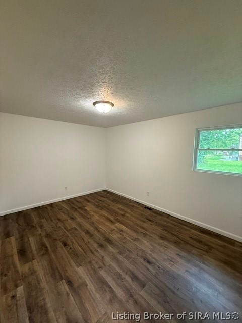 220 E Madison Street Property Photo 20