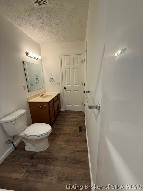220 E Madison Street Property Photo 27