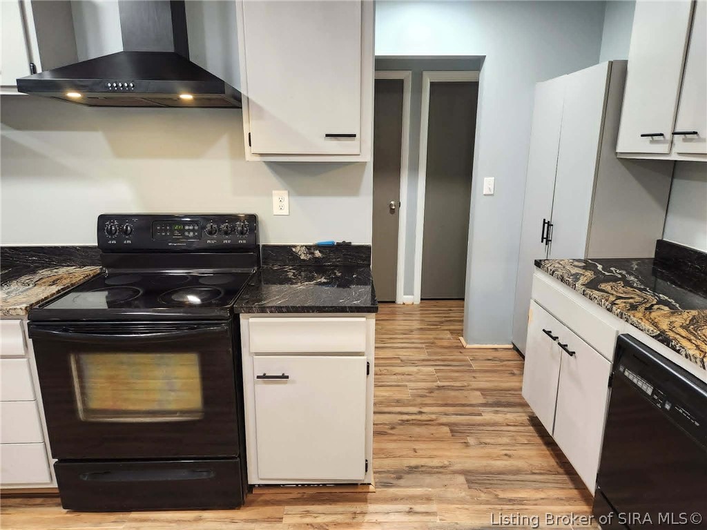 1840 E Park Place Property Photo 4