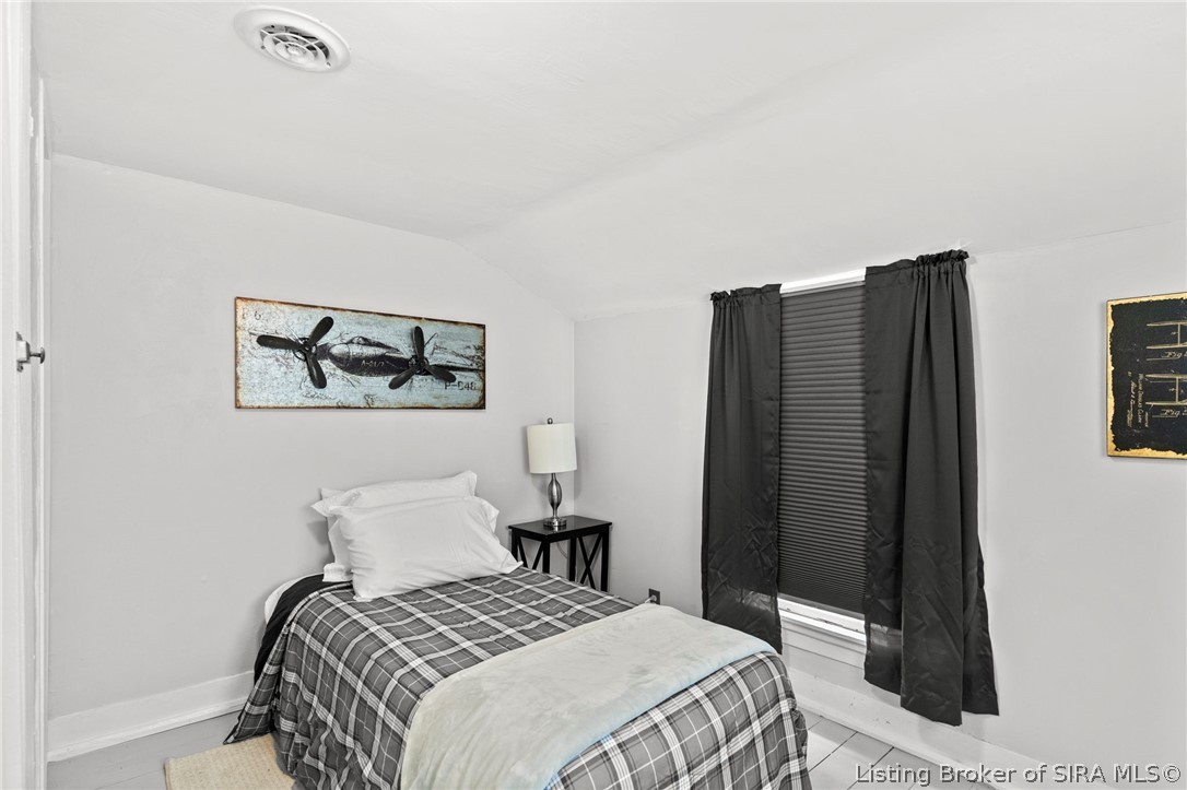 605 Walnut Street Property Photo 22