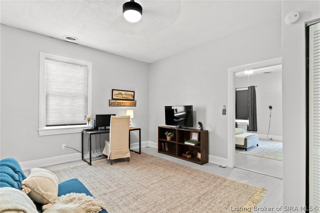 605 Walnut Street Property Photo 24