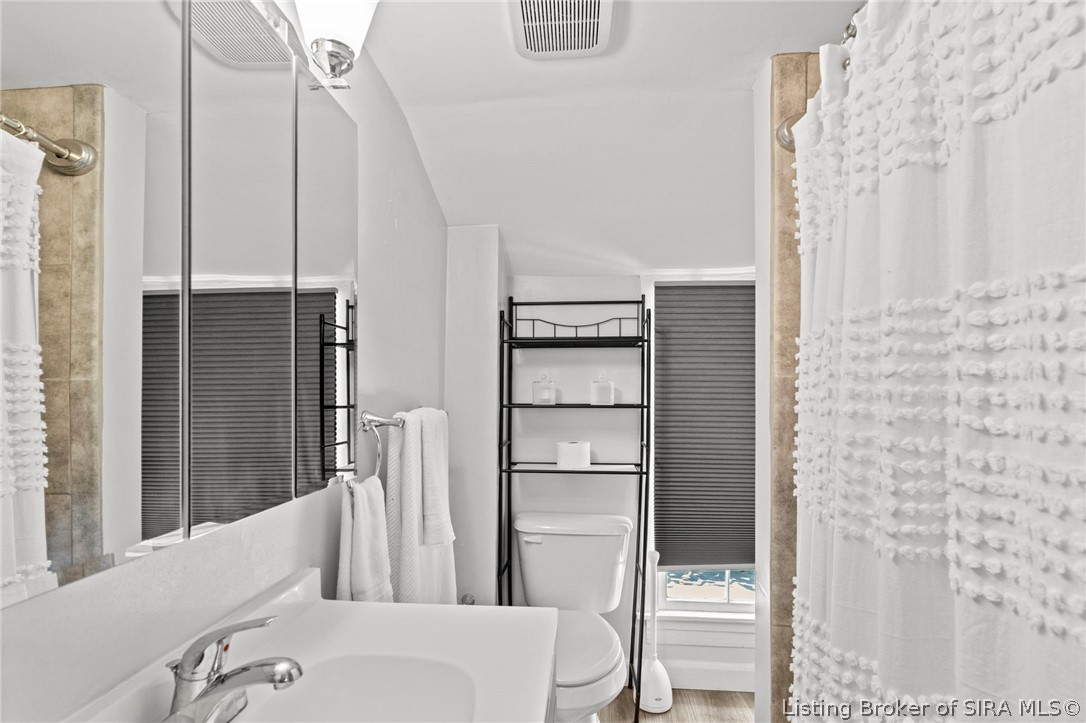 605 Walnut Street Property Photo 26