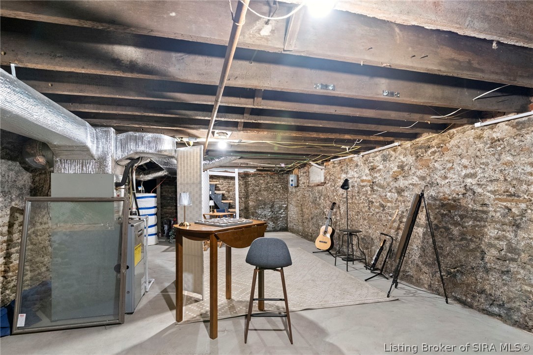 605 Walnut Street Property Photo 30