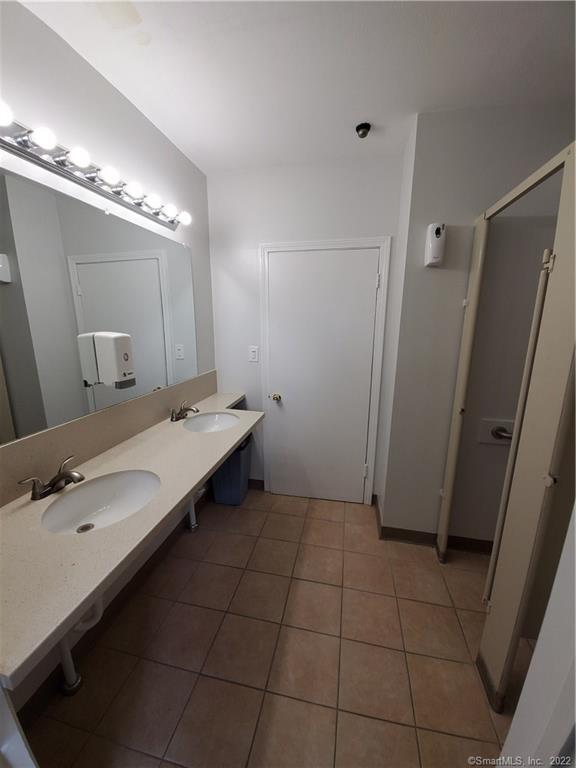 1200 Boston Post Road Property Photo 6