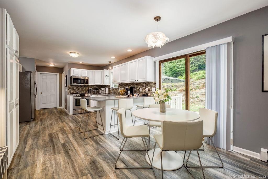 170360296 Property Photo 18