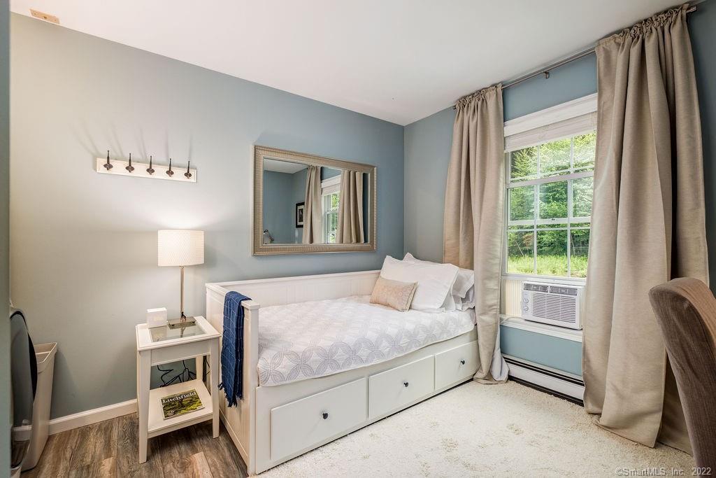 170360296 Property Photo 26