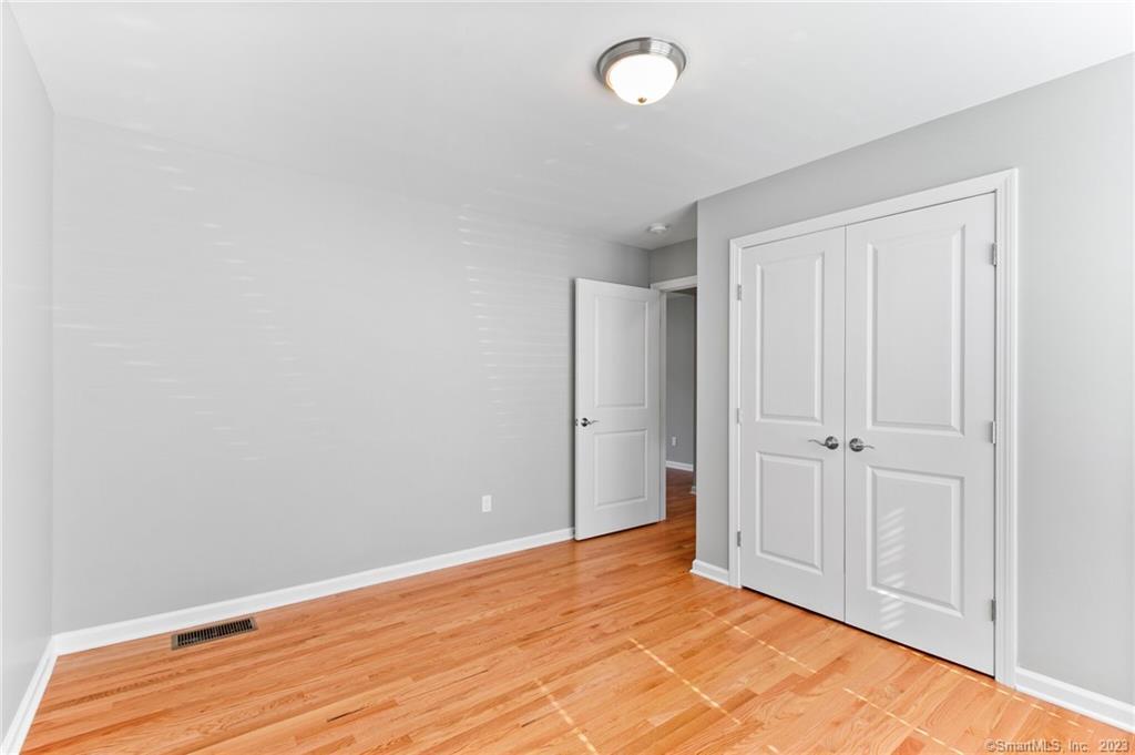 90 Twenty Four Bumper Road Property Photo 13