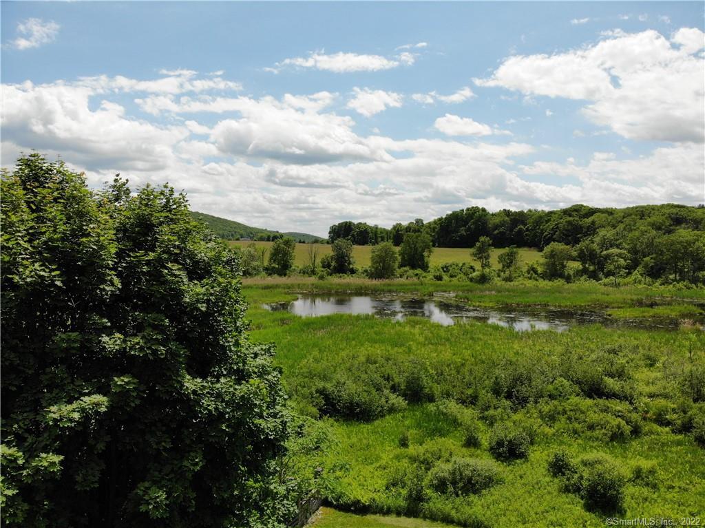 25 Bowne Road Property Photo 8