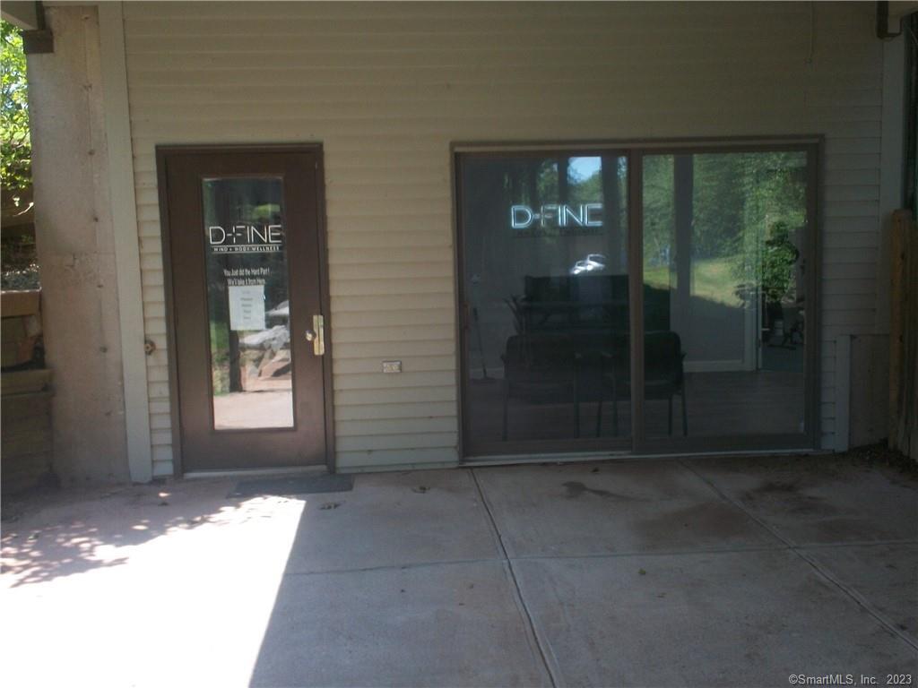 99 Citizens Drive Property Photo 3