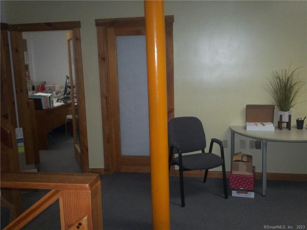 99 Citizens Drive Property Photo 5