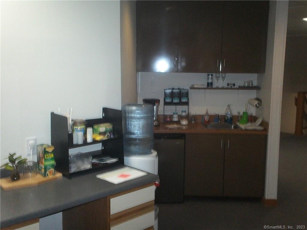 99 Citizens Drive Property Photo 6