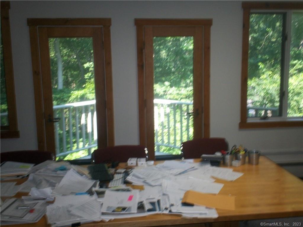 99 Citizens Drive Property Photo 7
