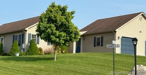61 Deerwood Drive Property Photo 4