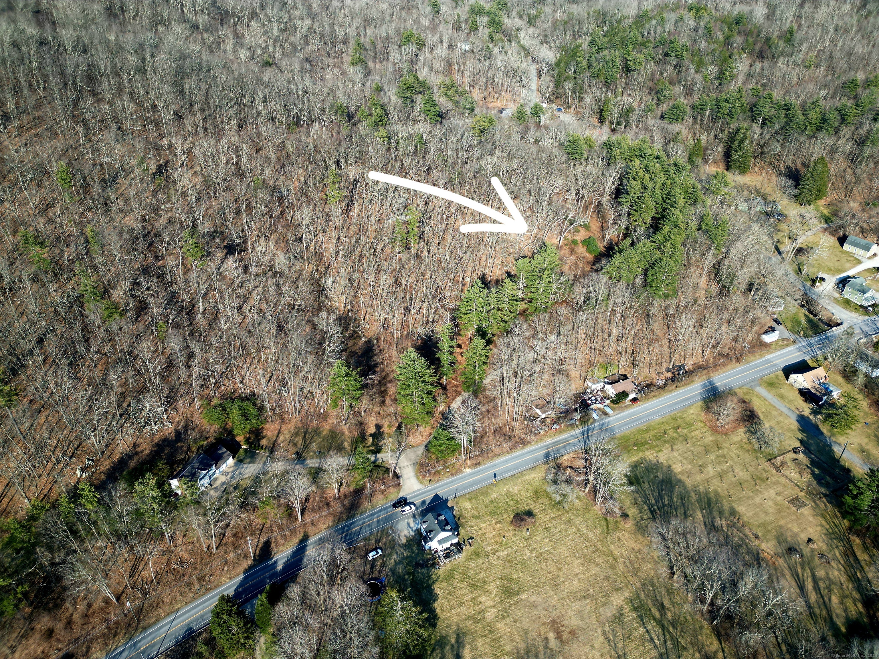 Greenwoods Rd W Property Photo 9