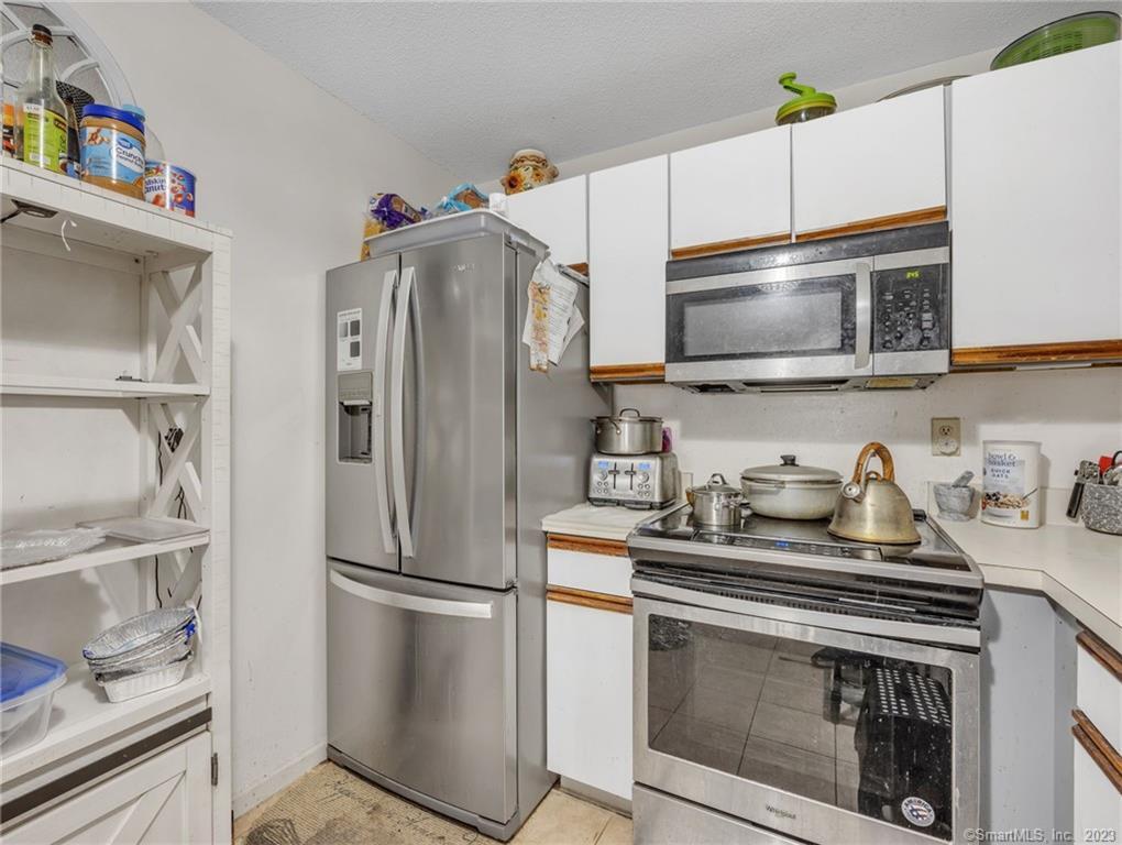 213 Franklin 405 Avenue Property Photo 4
