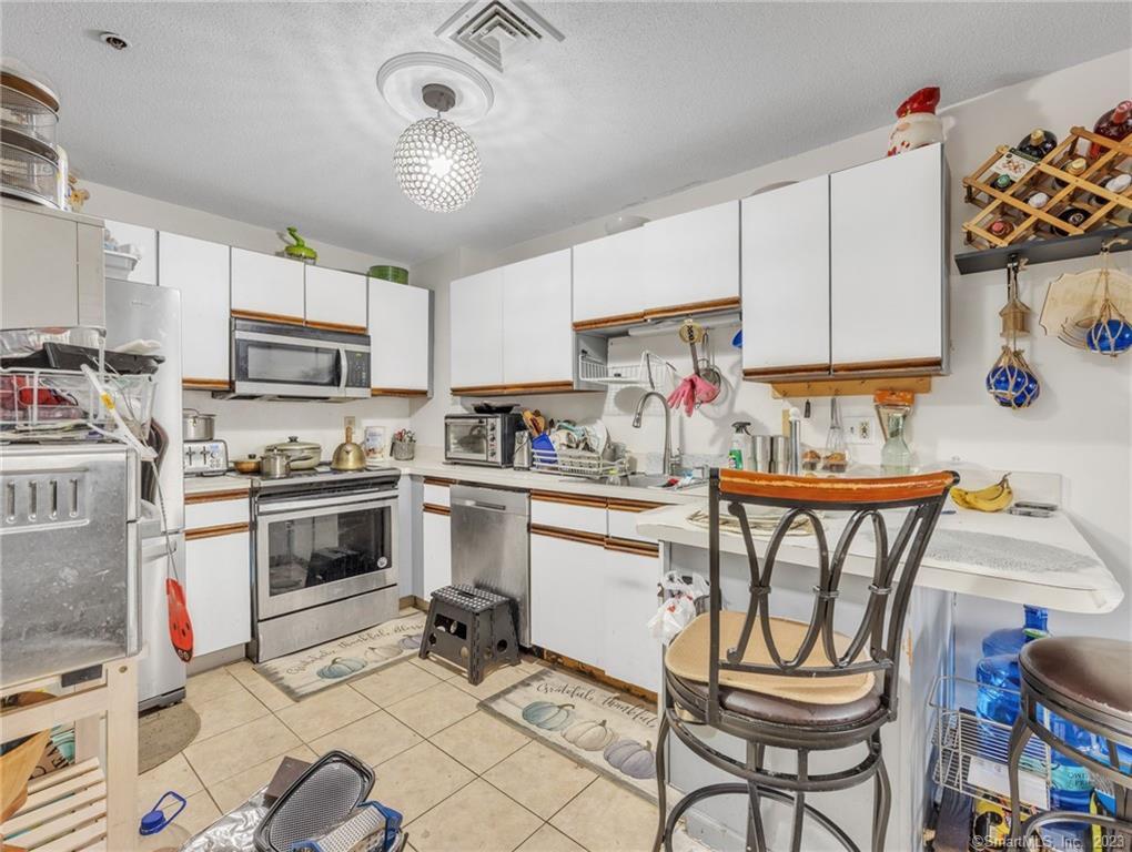 213 Franklin 405 Avenue Property Photo 5