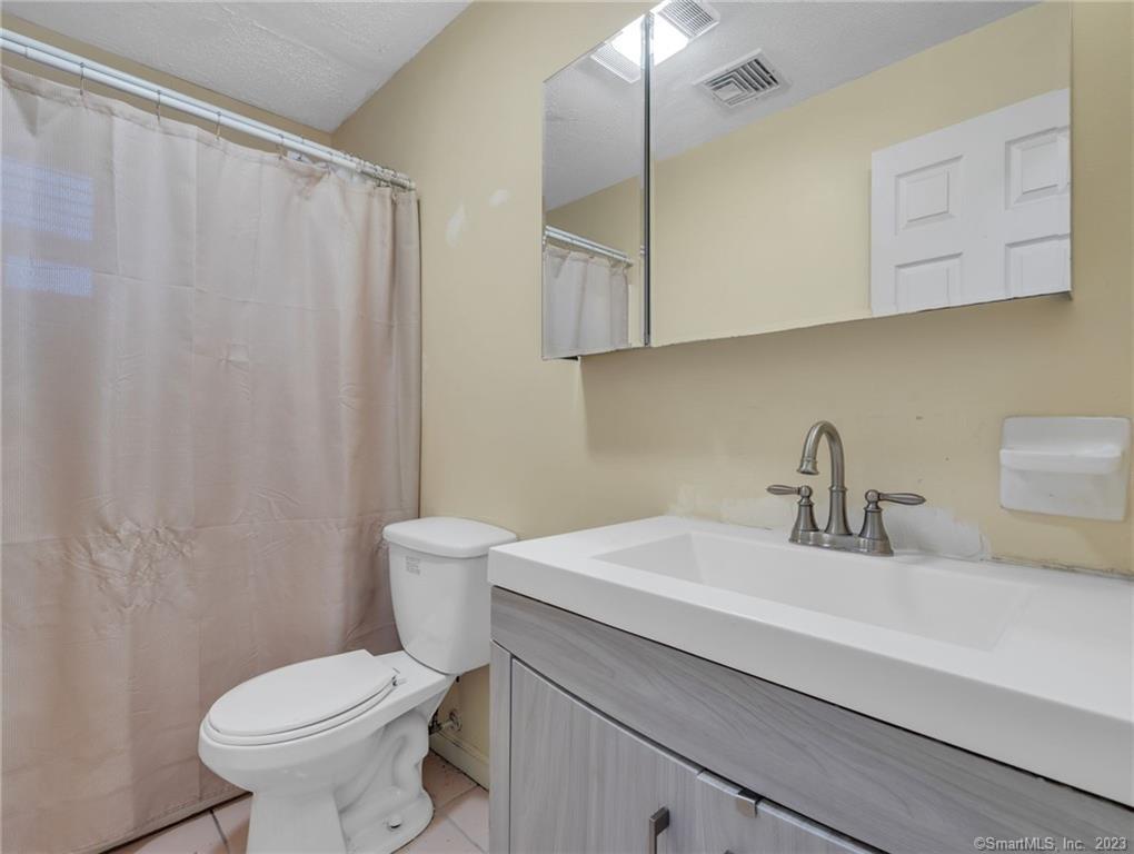 213 Franklin 405 Avenue Property Photo 19