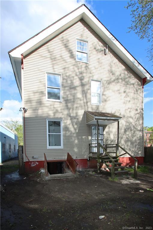 578 Winchester Avenue Property Photo 11