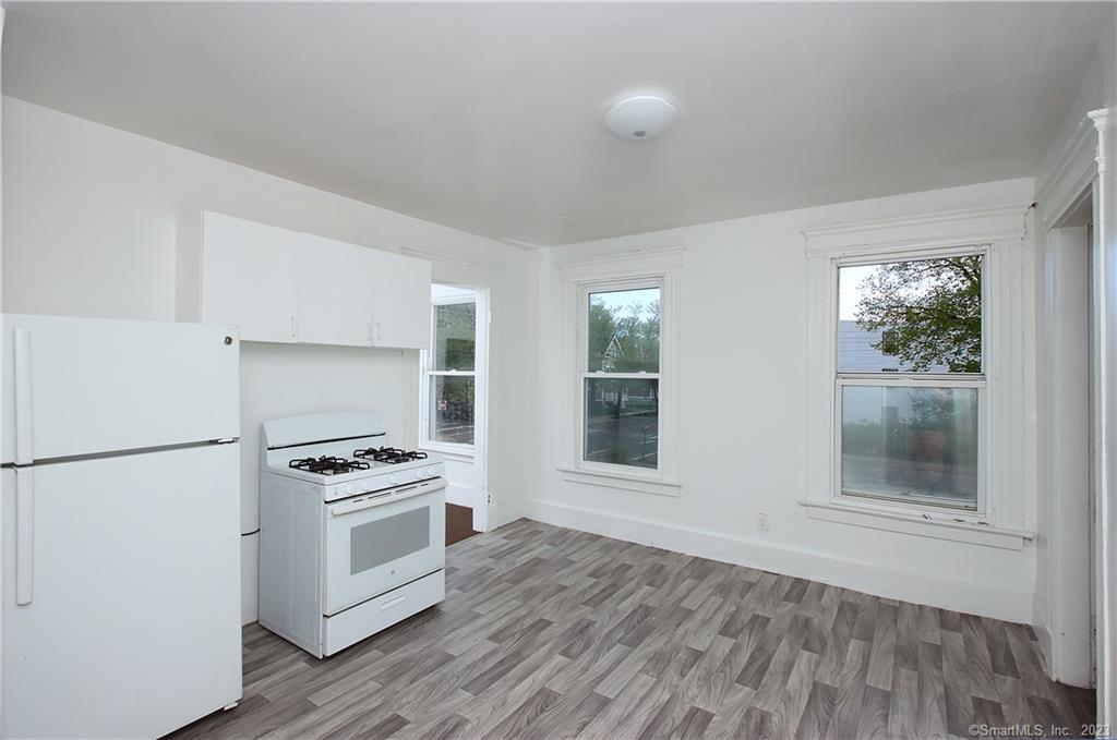 578 Winchester Avenue Property Photo 27