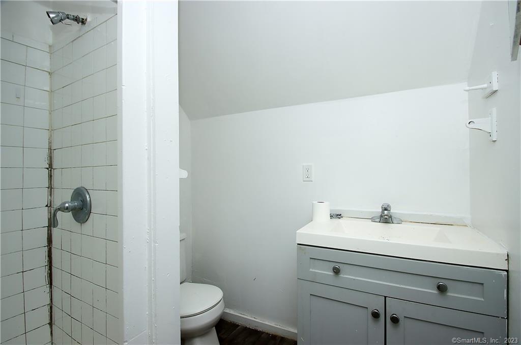 578 Winchester Avenue Property Photo 30