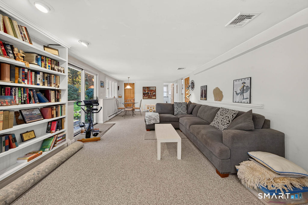 814 Amity Road Property Photo 23