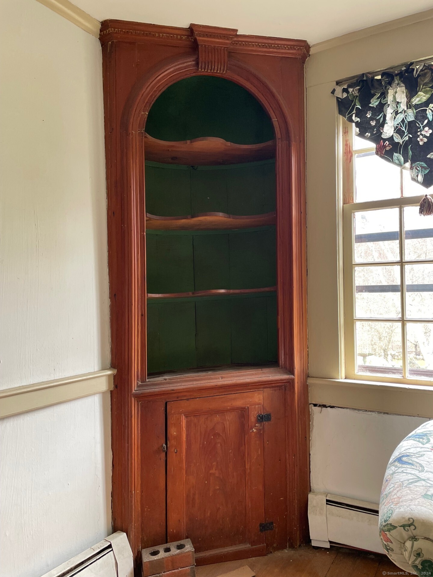 461 Greenhaven Road Property Photo 4