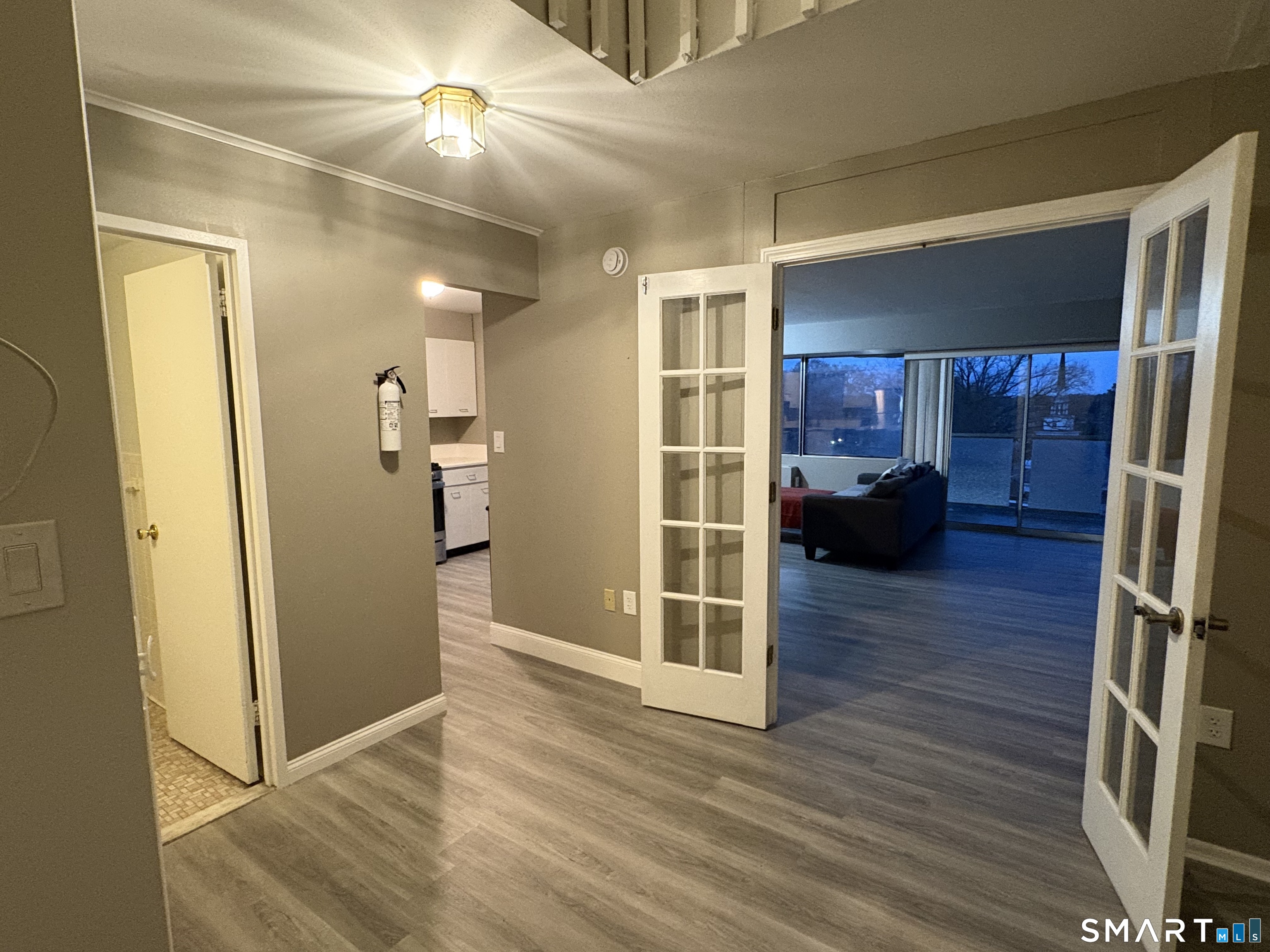 24020571 Property Photo 2