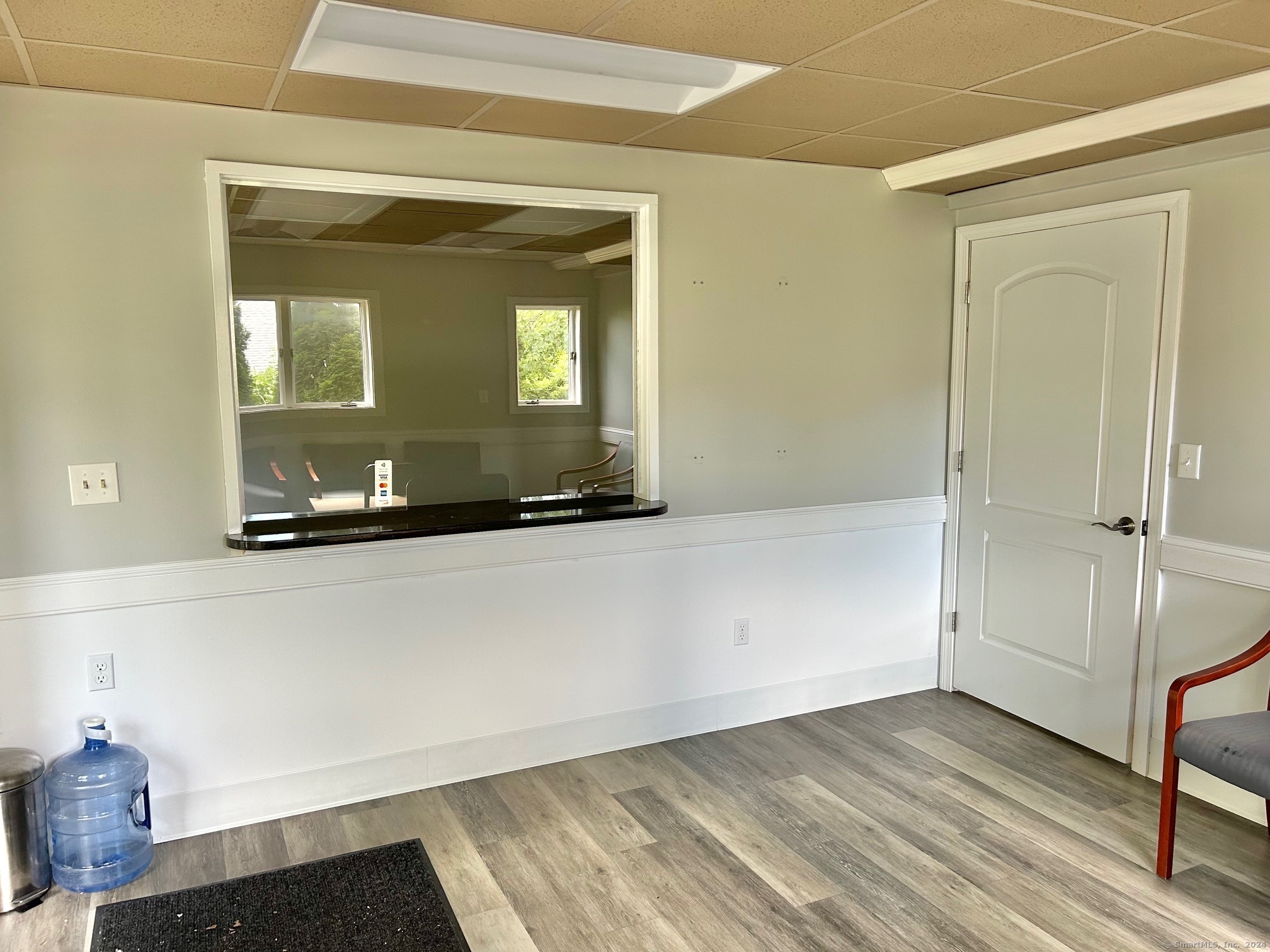 46 Avon West Dental Office Road Property Photo 5