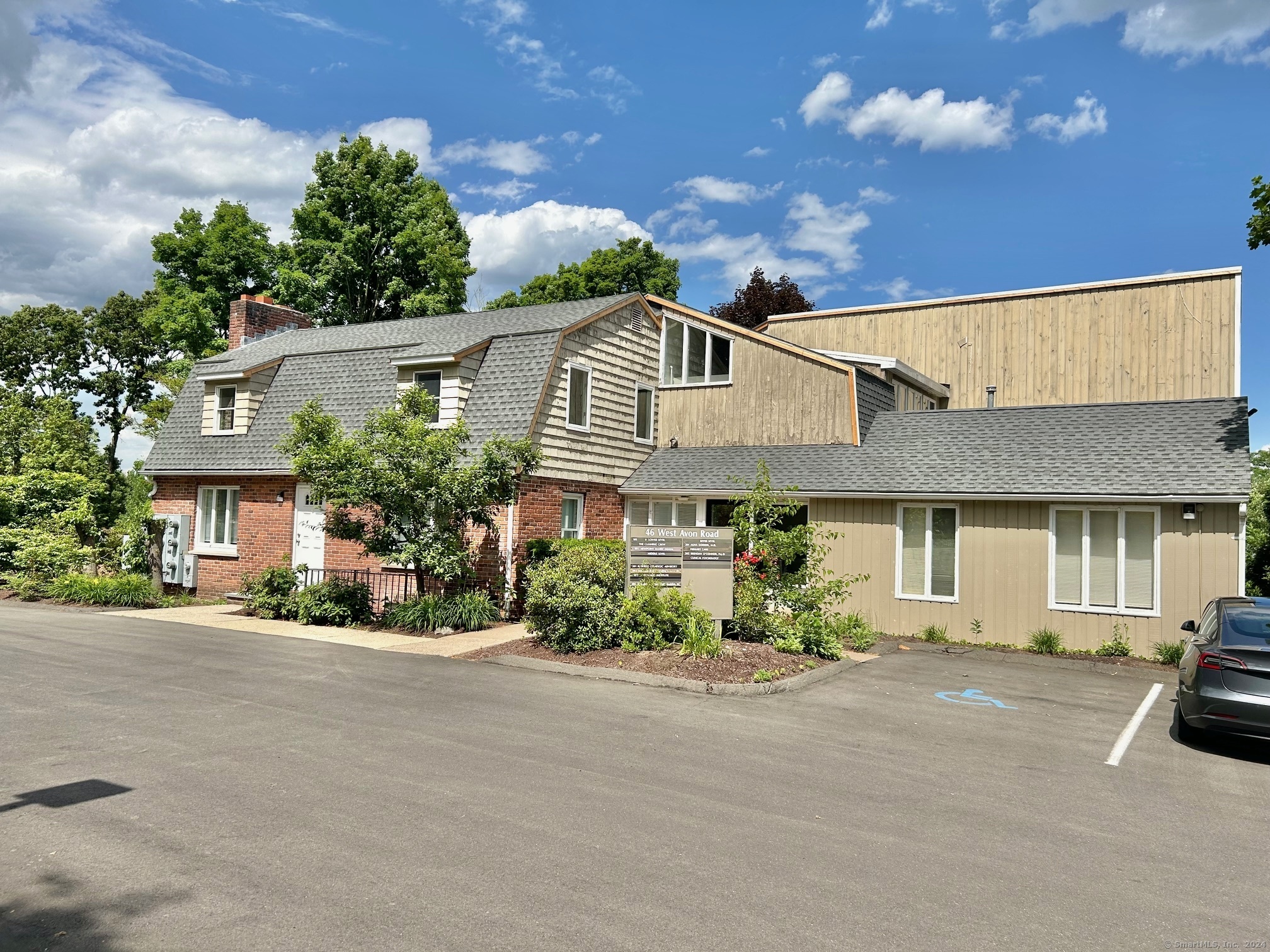 46 Avon West Dental Office Road Property Photo 7