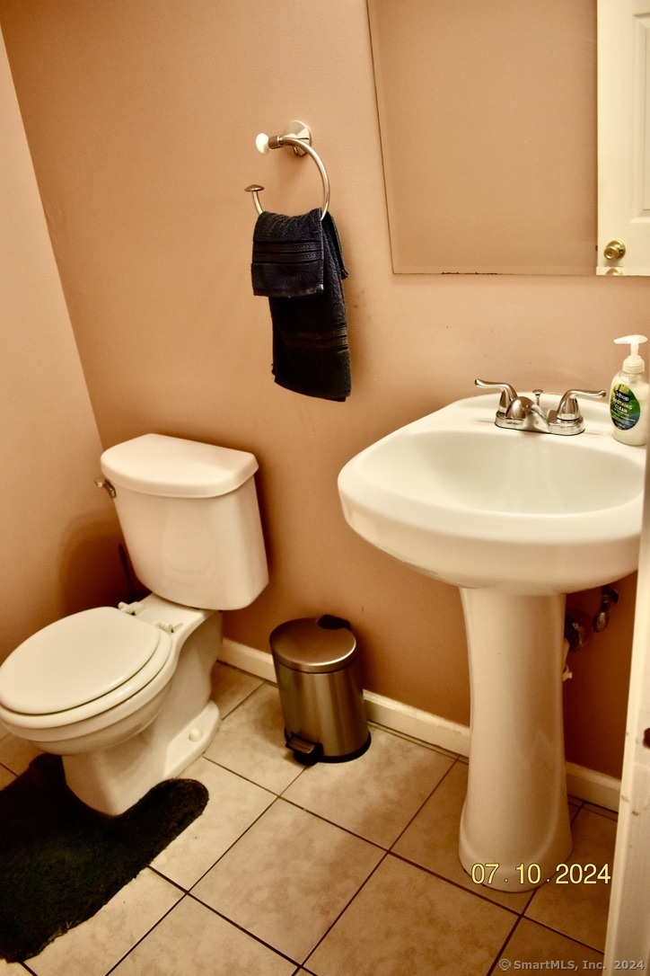 108 Mohican 6 Avenue Property Photo 12