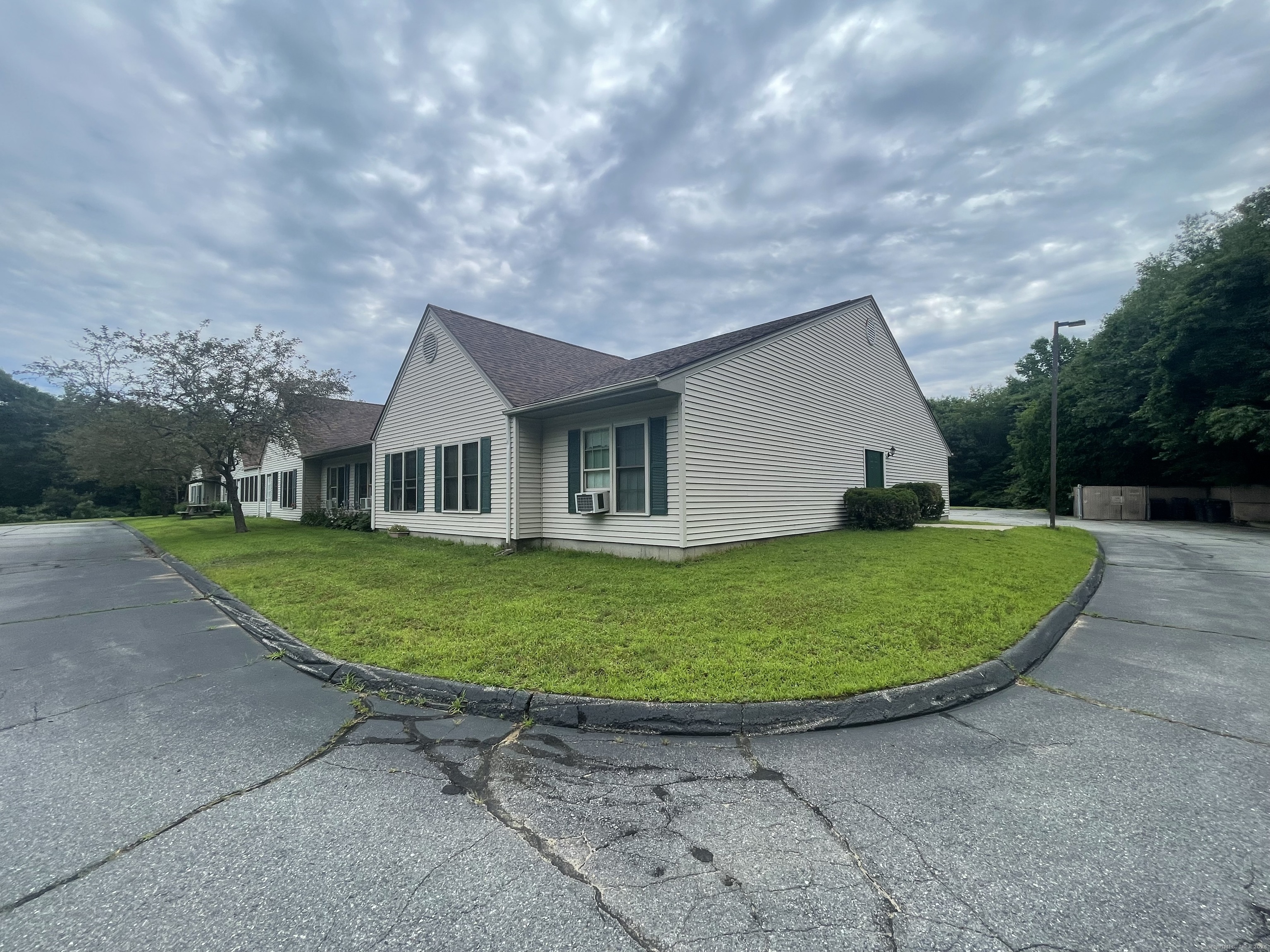 30 Knollwood Drive Property Photo 10