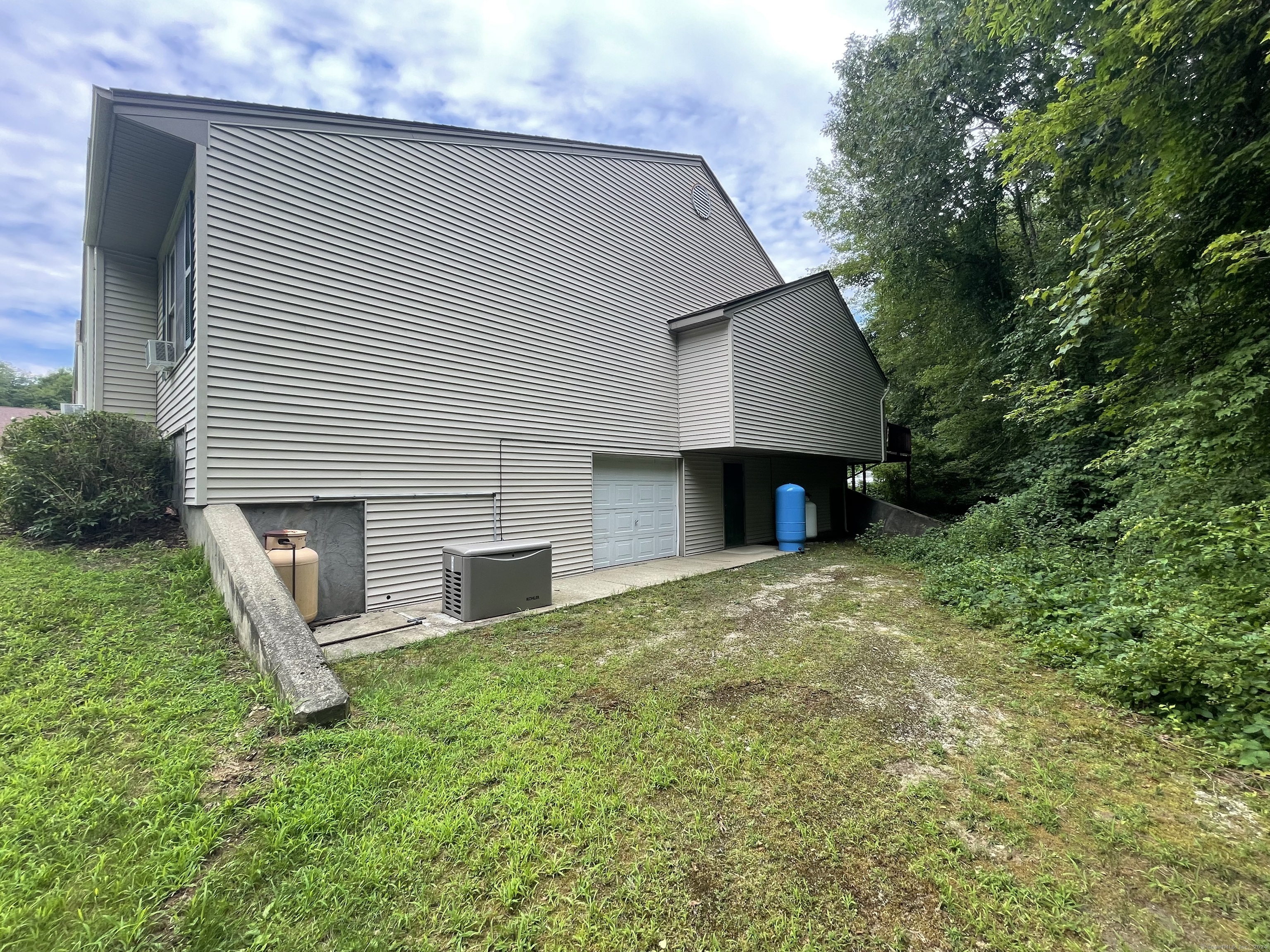 30 Knollwood Drive Property Photo 15