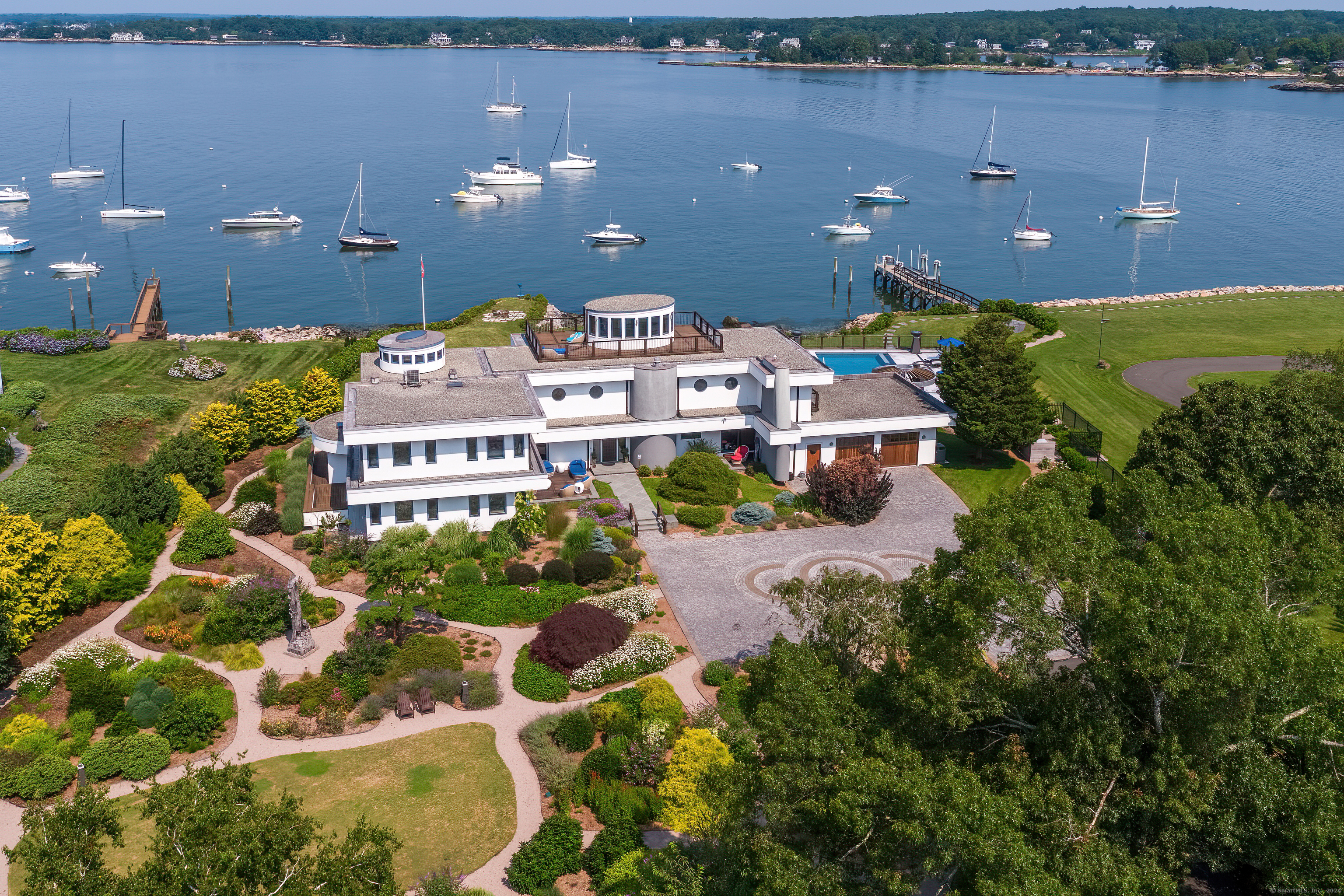 215 Uncas Point Road Property Photo 38