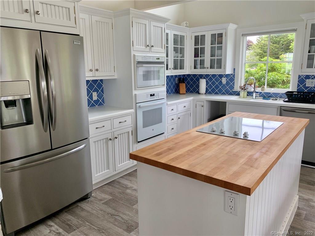 43 Soundview Avenue Property Photo 7