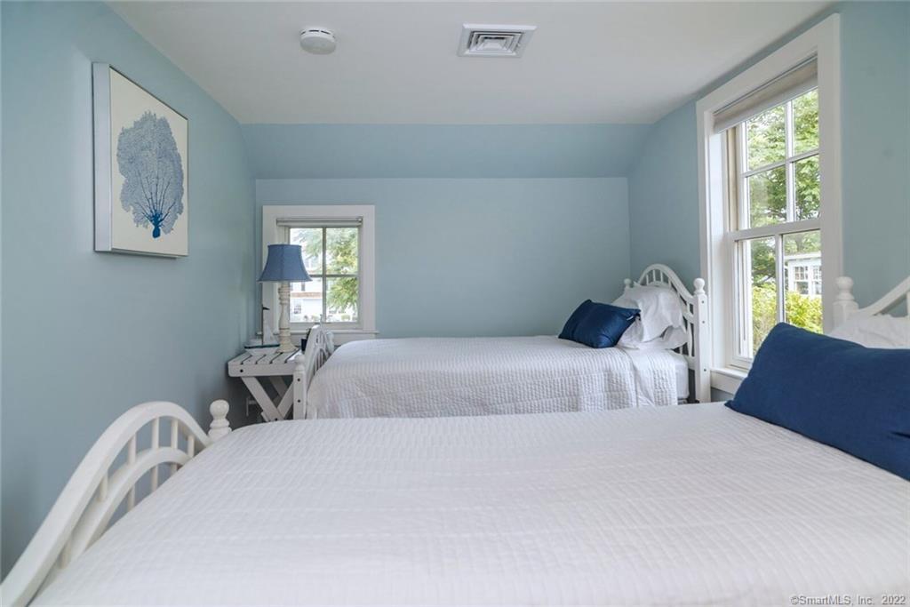 43 Soundview Avenue Property Photo 22
