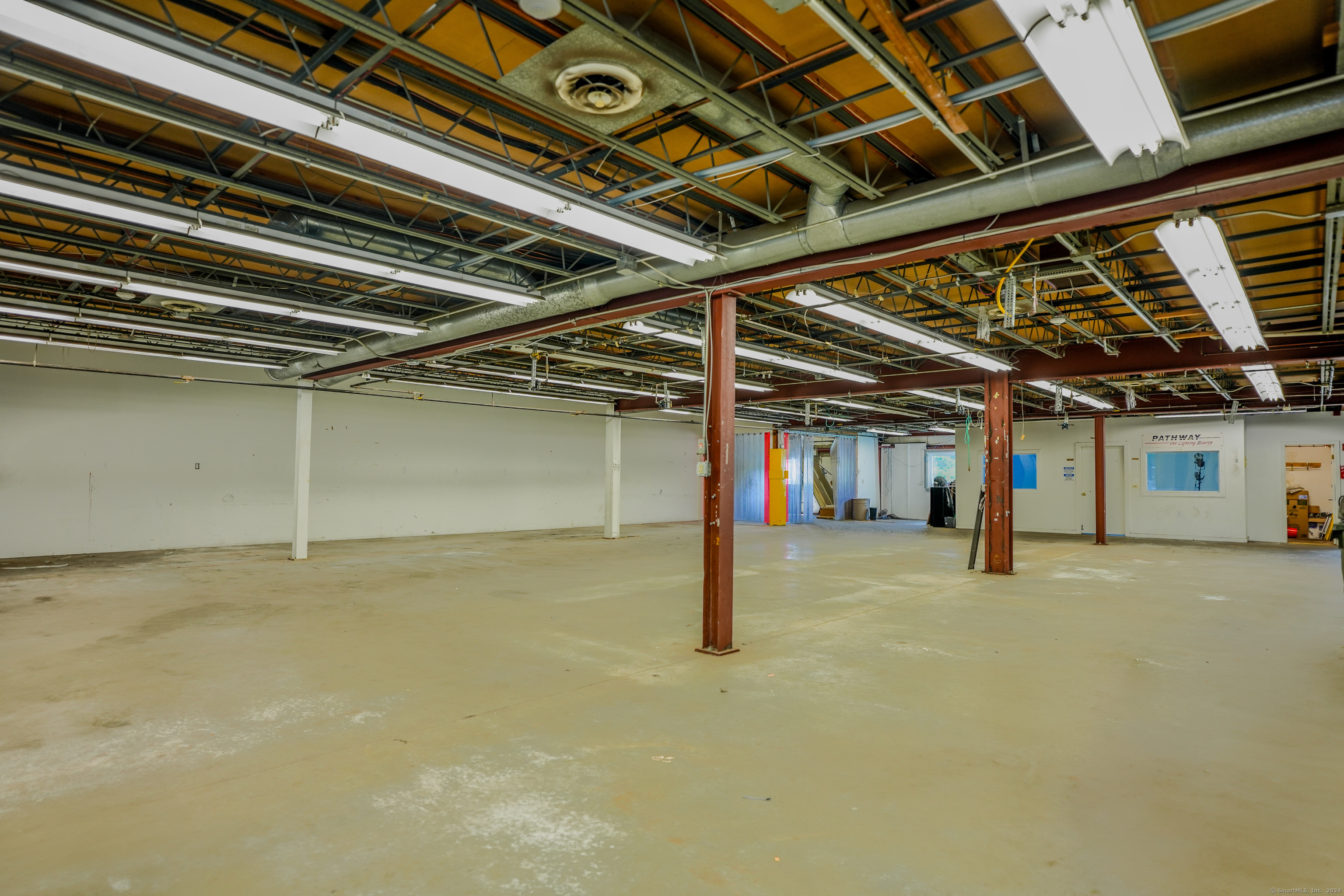 35 Research Parkway Property Photo 4