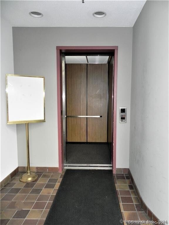 98 Washington 201 Street Property Photo 11